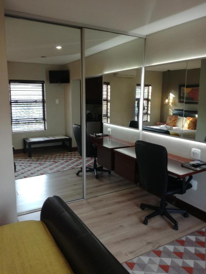 Belmont Guesthouse Bloemfontein Ngoại thất bức ảnh