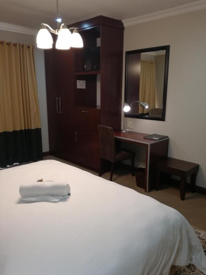 Belmont Guesthouse Bloemfontein Ngoại thất bức ảnh