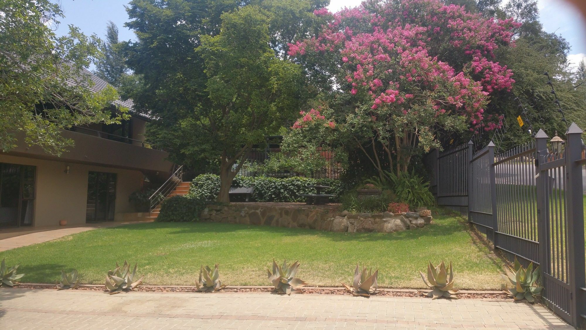Belmont Guesthouse Bloemfontein Ngoại thất bức ảnh